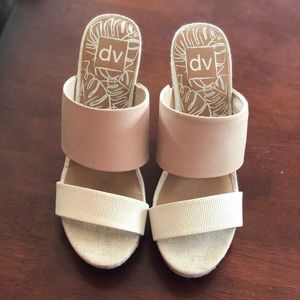 DV Espadrille Wedges
